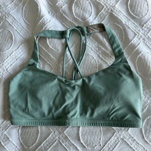 Lululemon Free to Be Sports Bra